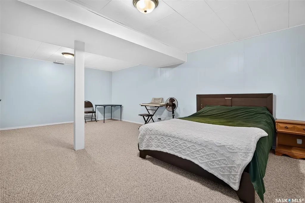 1311 Stadacona Street W Moose Jaw SK S6H 6L4