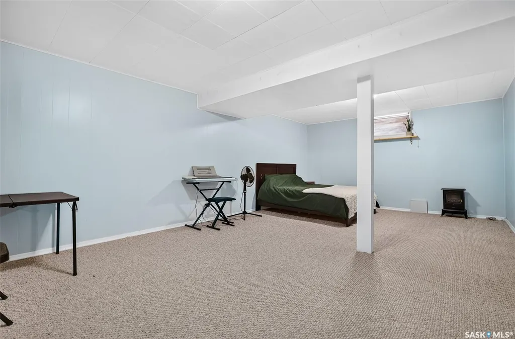 1311 Stadacona Street W Moose Jaw SK S6H 6L4