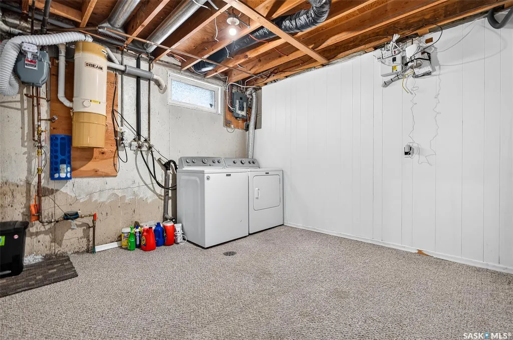 1311 Stadacona Street W Moose Jaw SK S6H 6L4