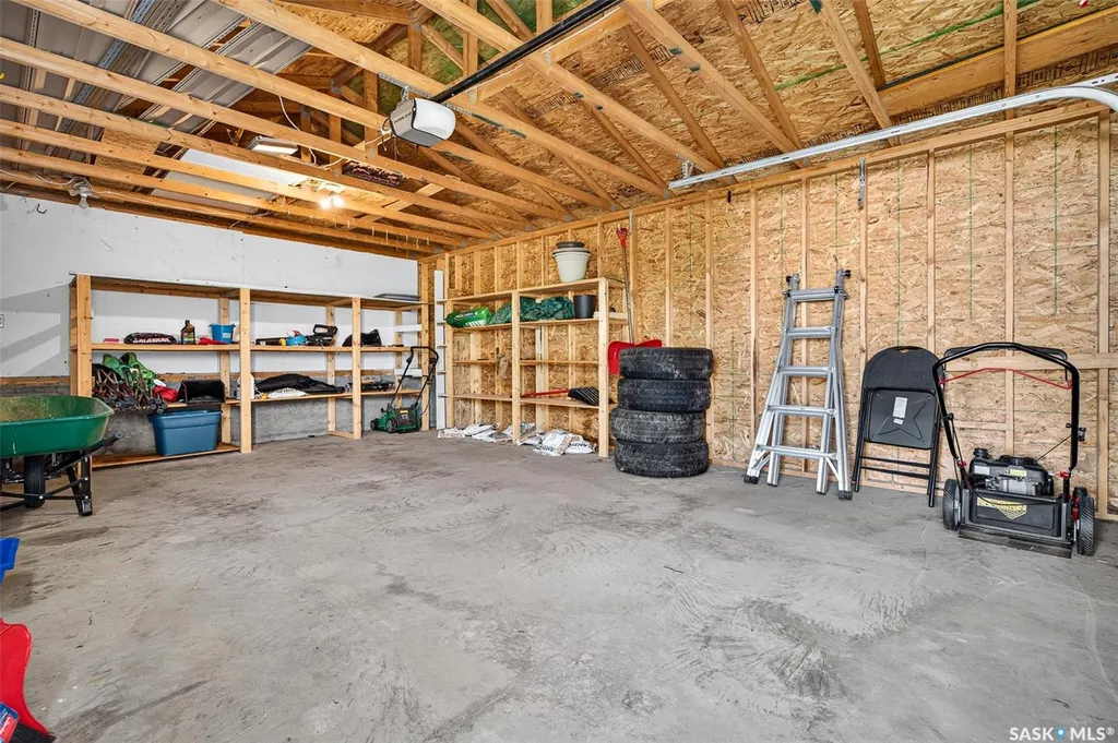 1311 Stadacona Street W Moose Jaw SK S6H 6L4