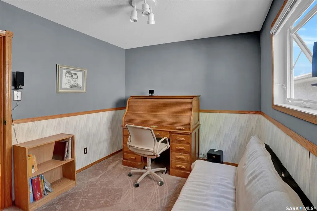 8214 Rankin Drive Regina SK S4Y 1J4