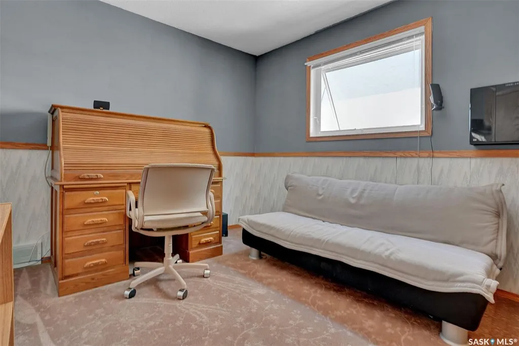 8214 Rankin Drive Regina SK S4Y 1J4