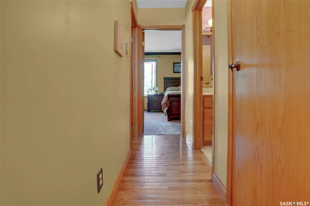 8214 Rankin Drive Regina SK S4Y 1J4