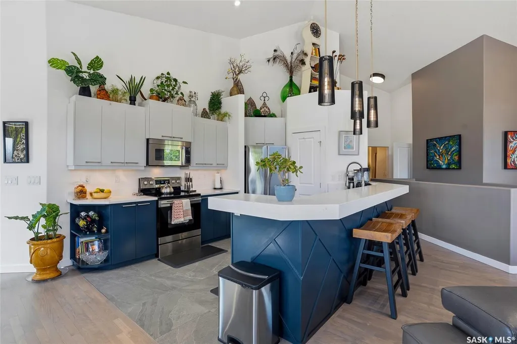 519 Trimble Crescent Saskatoon SK S7W 0E1