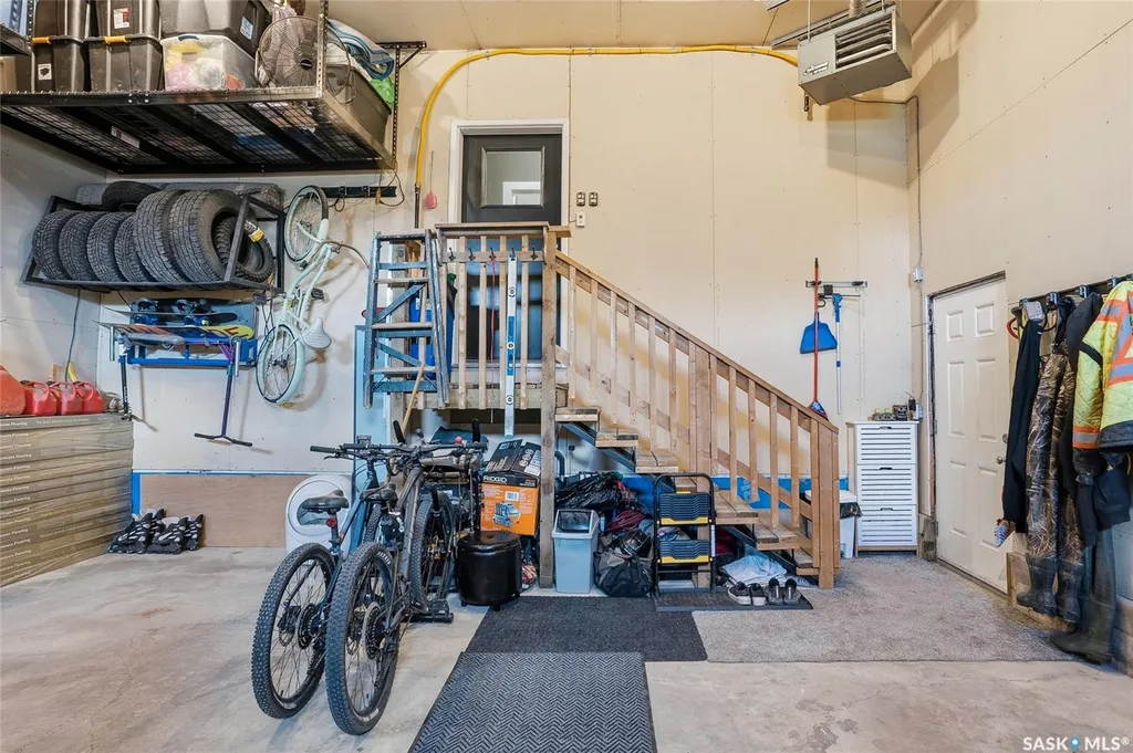 519 Trimble Crescent Saskatoon SK S7W 0E1