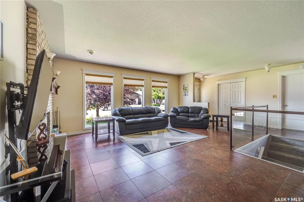 1642 Bingham Road Moose Jaw SK S6H 7R8