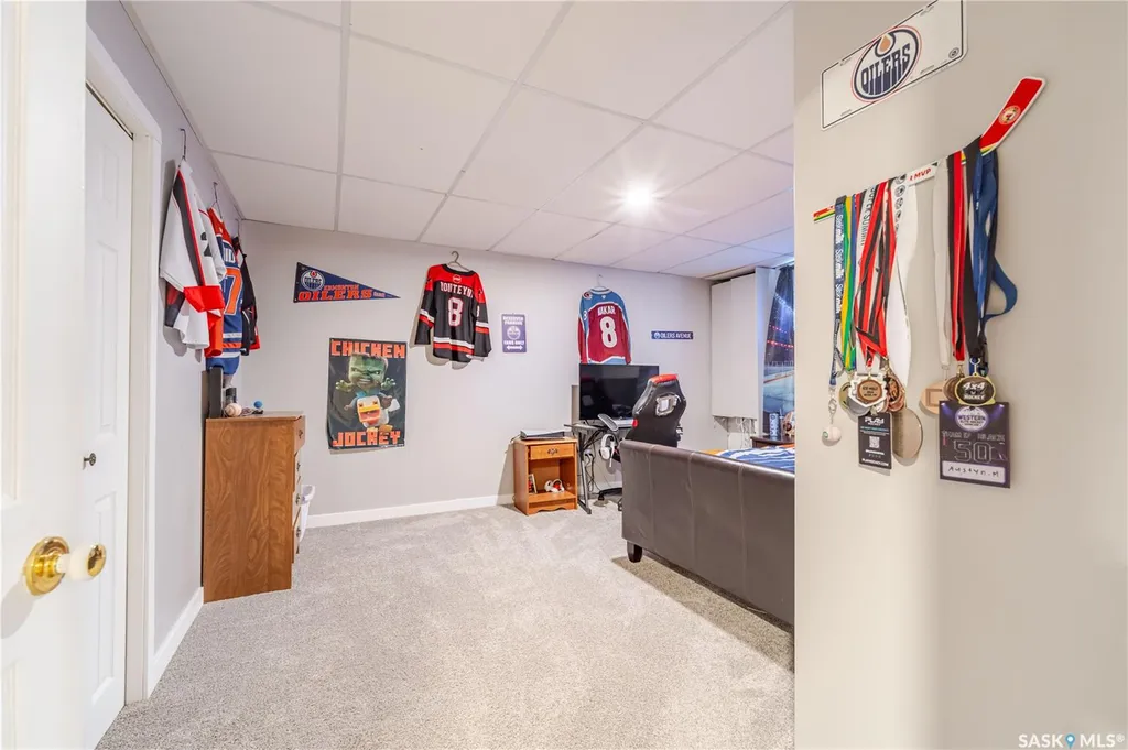 1642 Bingham Road Moose Jaw SK S6H 7R8