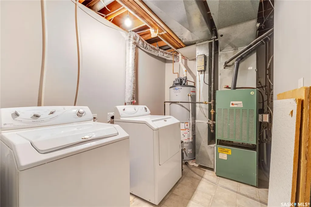 1642 Bingham Road Moose Jaw SK S6H 7R8