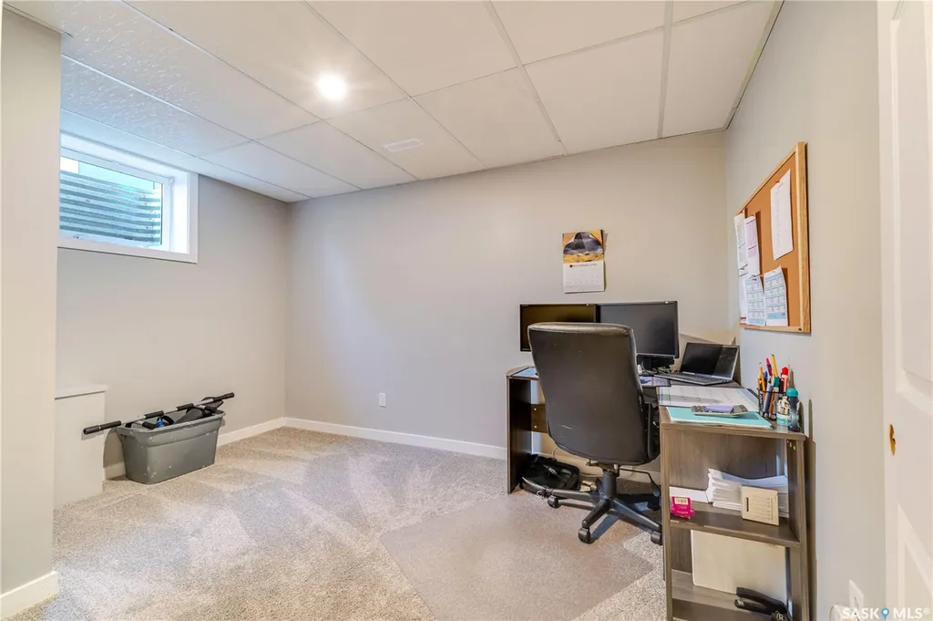 1642 Bingham Road Moose Jaw SK S6H 7R8