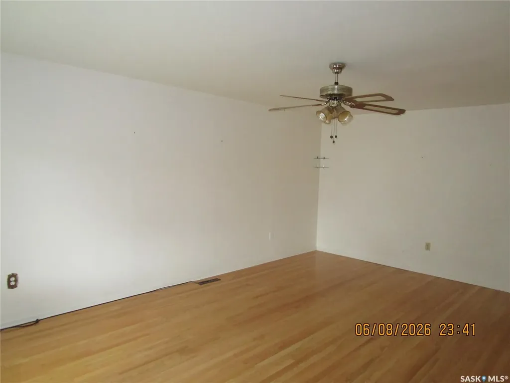 508 6th Avenue W Assiniboia SK S0H 0B0