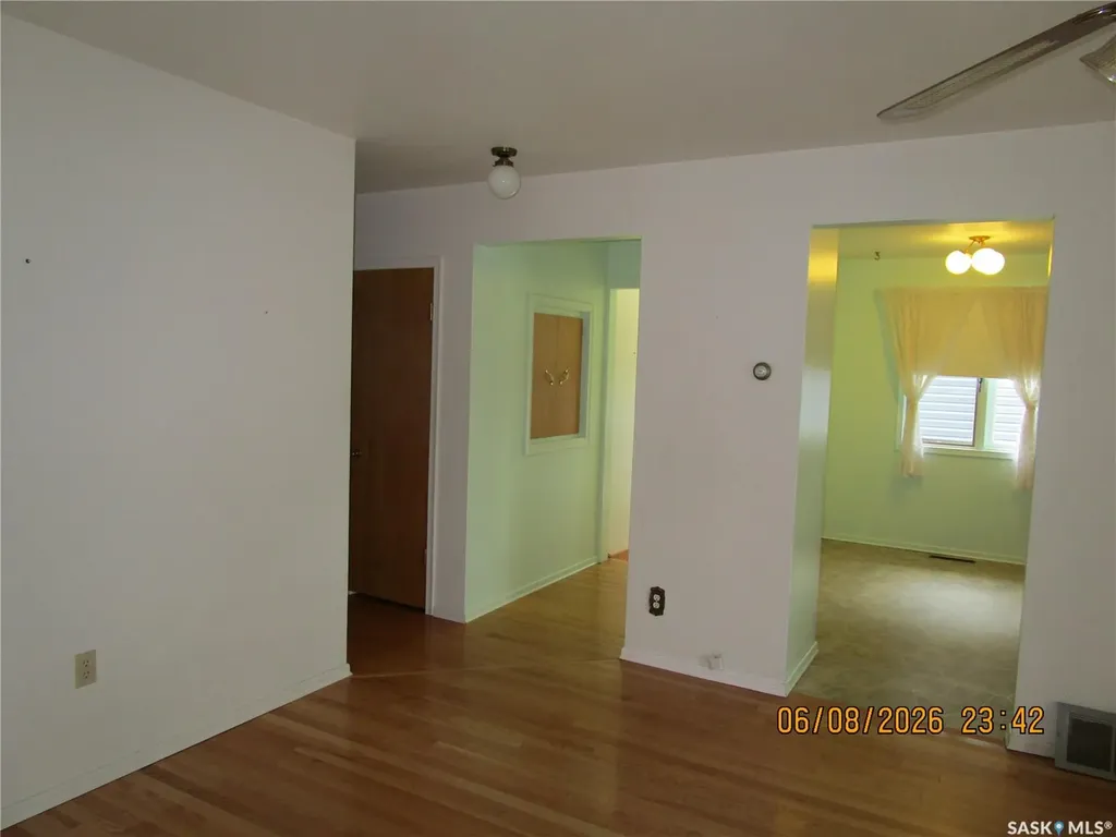 508 6th Avenue W Assiniboia SK S0H 0B0