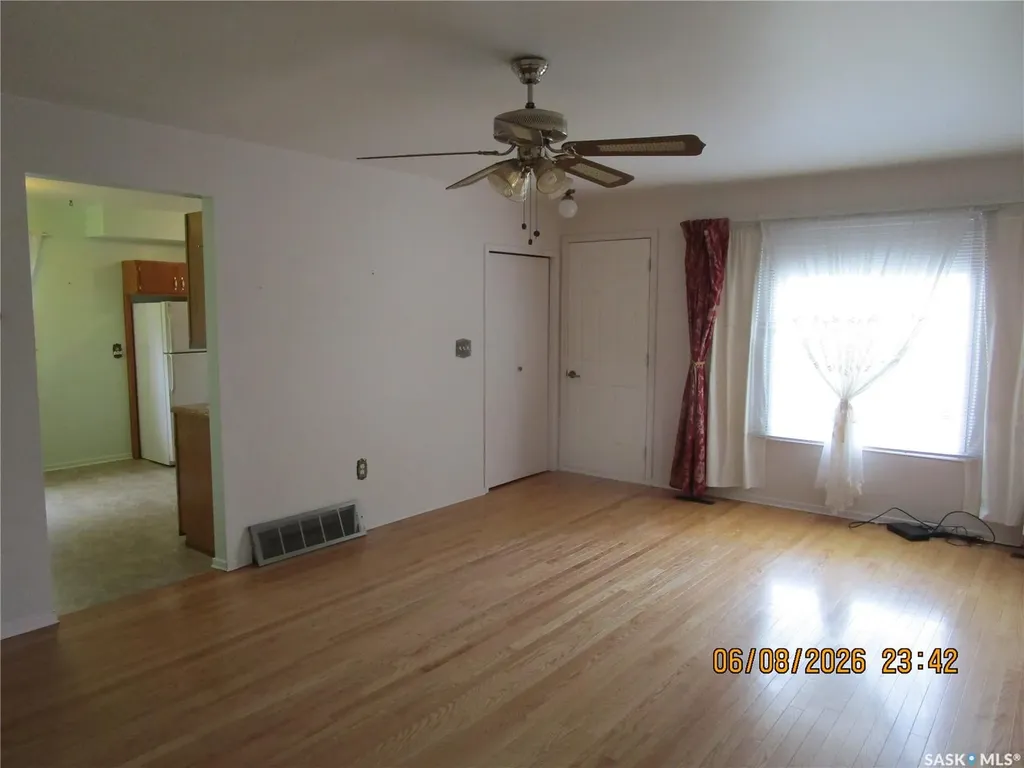 508 6th Avenue W Assiniboia SK S0H 0B0
