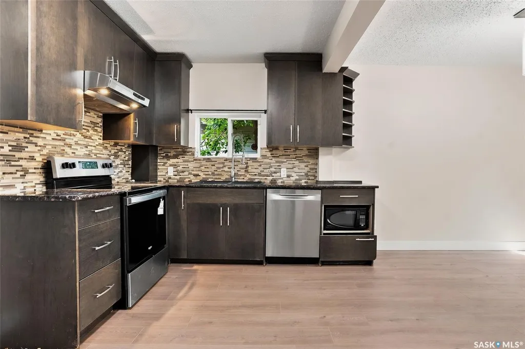 1016 K Avenue N Saskatoon SK S7L 2N6