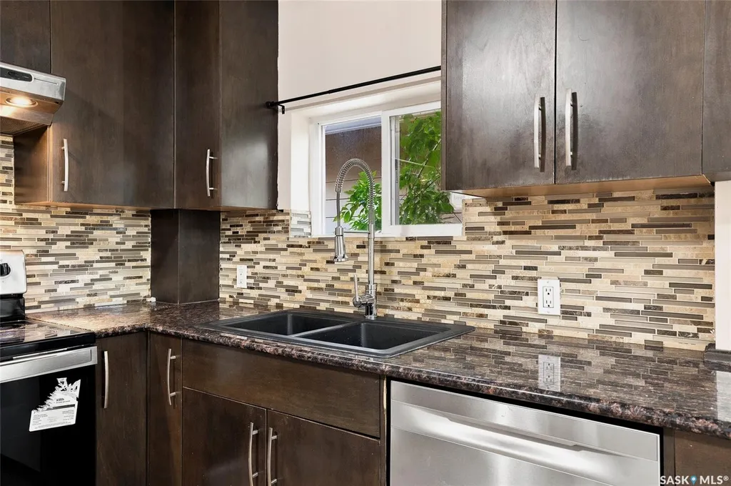 1016 K Avenue N Saskatoon SK S7L 2N6