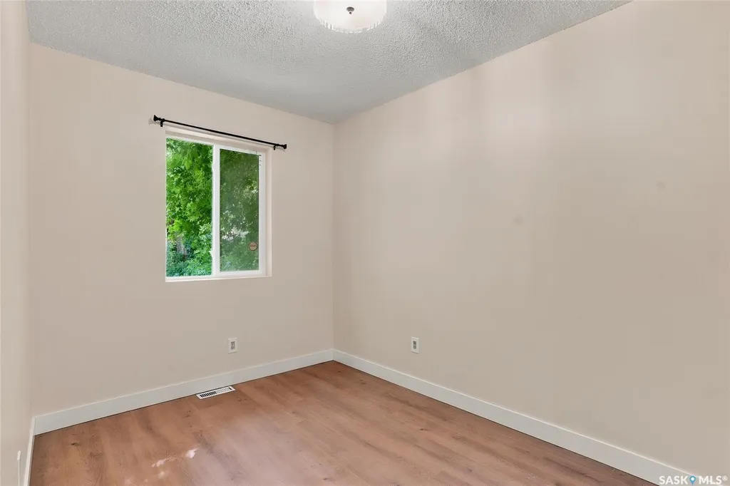 1016 K Avenue N Saskatoon SK S7L 2N6