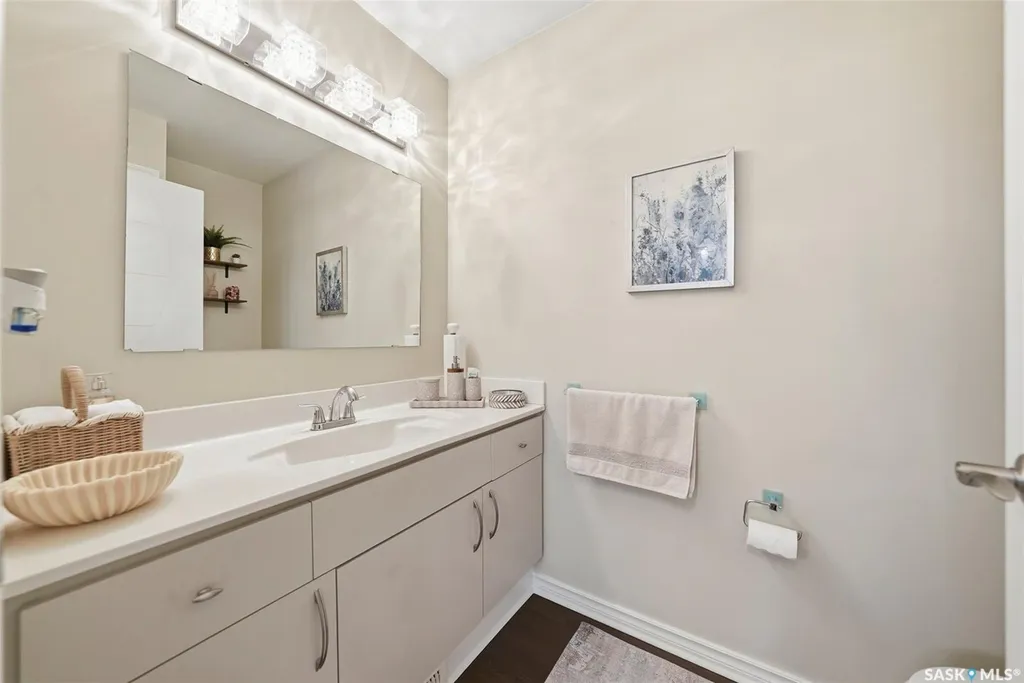 331 Steiger Way Saskatoon SK S7N 4K2