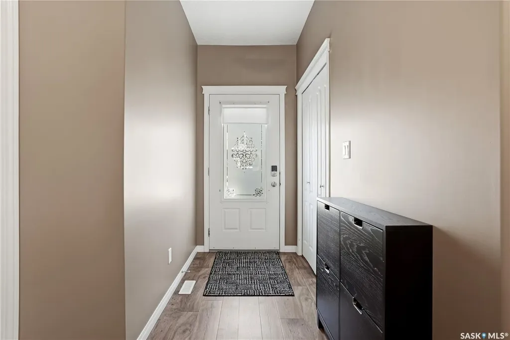 3814 Dewdney Avenue E Regina SK S4Z 0A6
