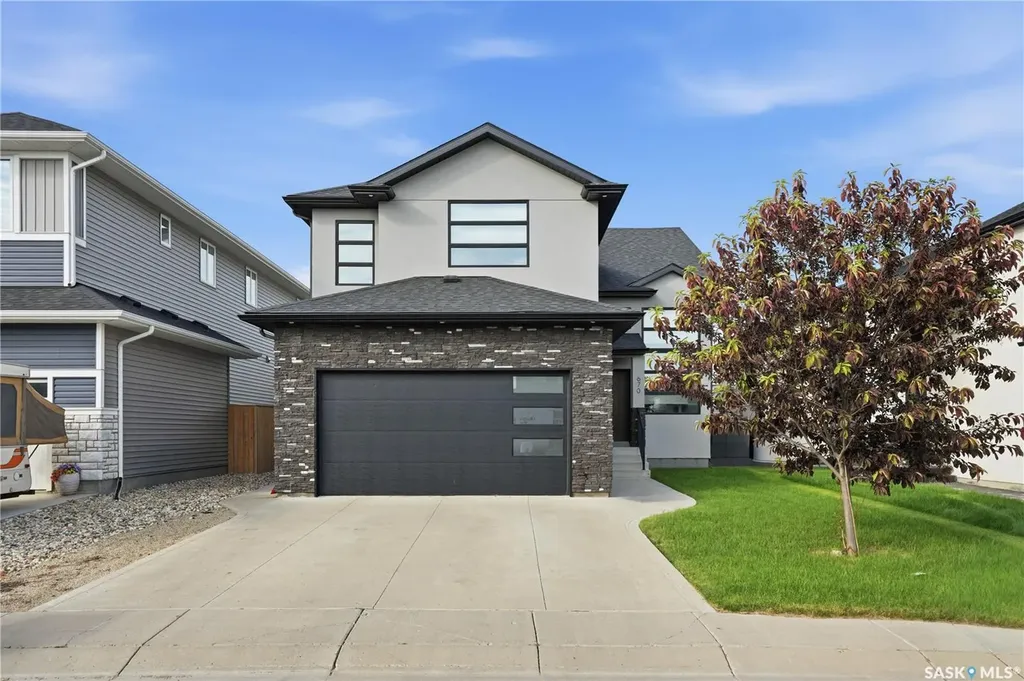 670 Fast Crescent Saskatoon SK S7W 0X1