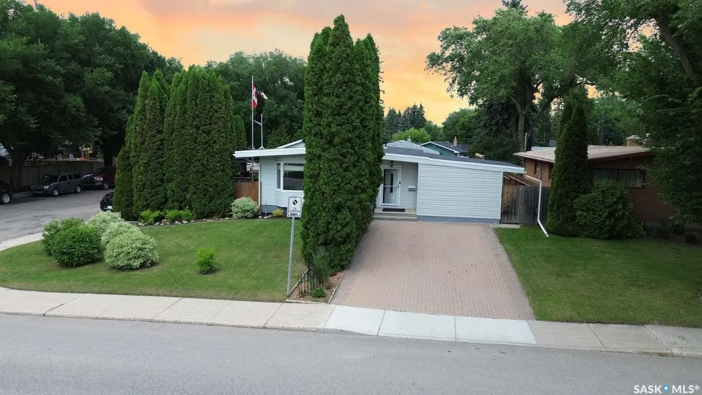 1801 Wilson Crescent Saskatoon SK S7J 2N8