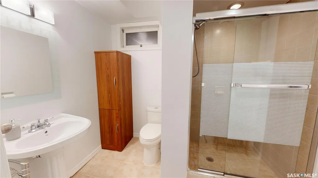 1801 Wilson Crescent Saskatoon SK S7J 2N8