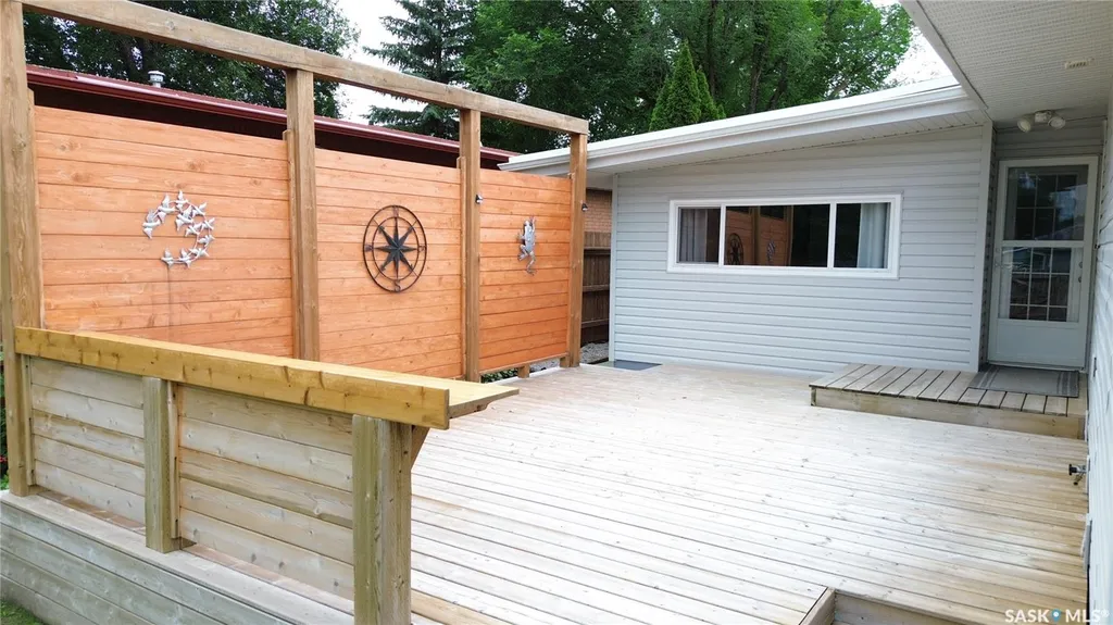 1801 Wilson Crescent Saskatoon SK S7J 2N8