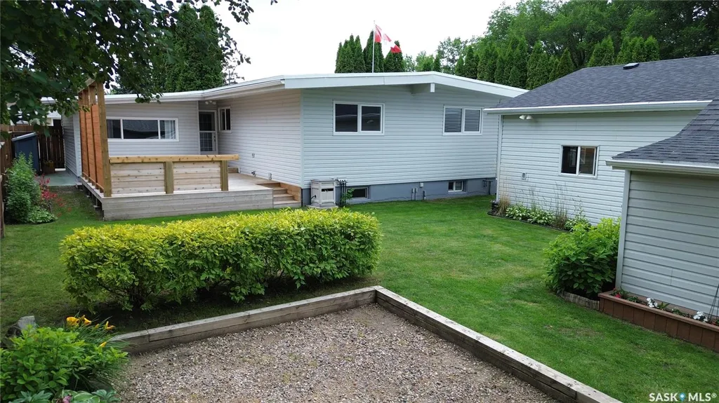 1801 Wilson Crescent Saskatoon SK S7J 2N8