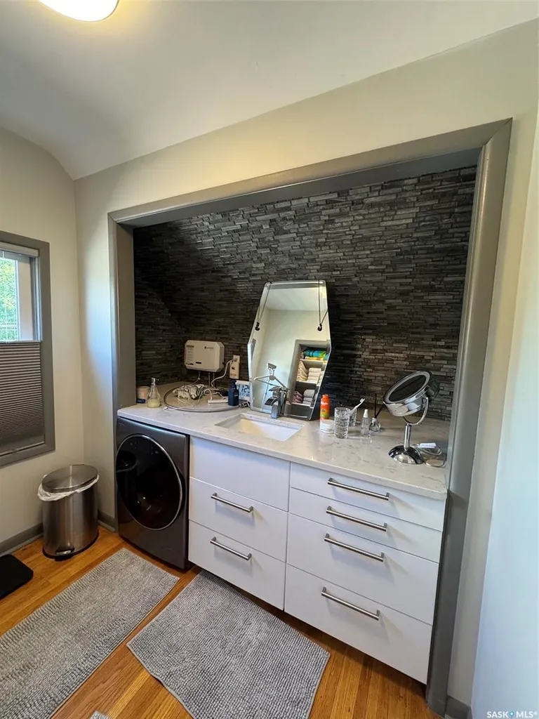 1492 98th Street North Battleford SK S9A 0M4