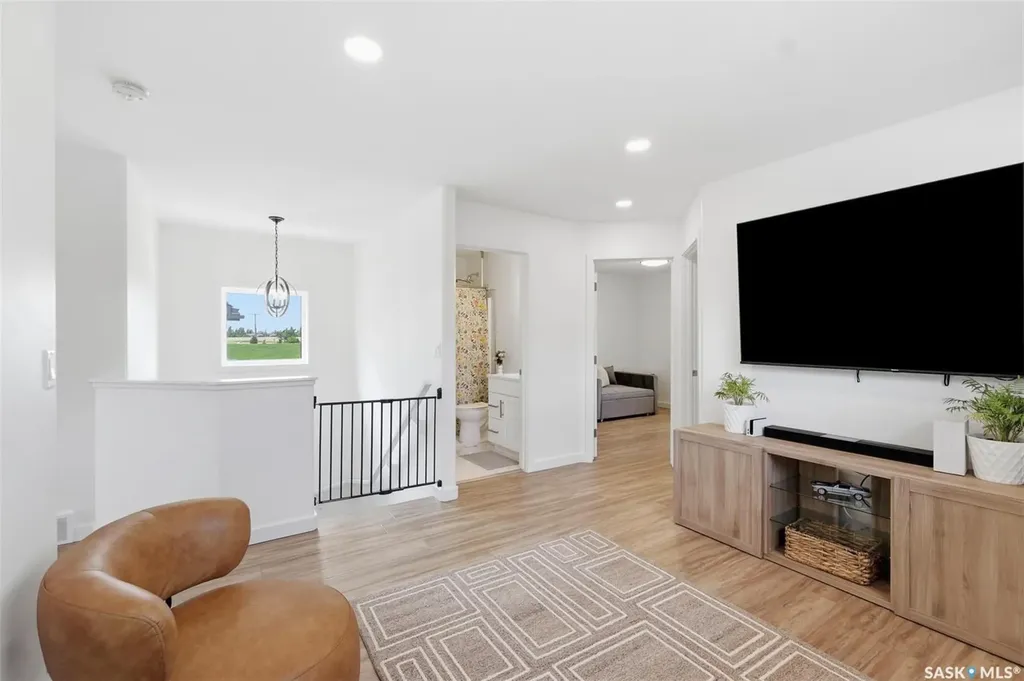 421 Germain Manor Saskatoon SK S7V 0V1