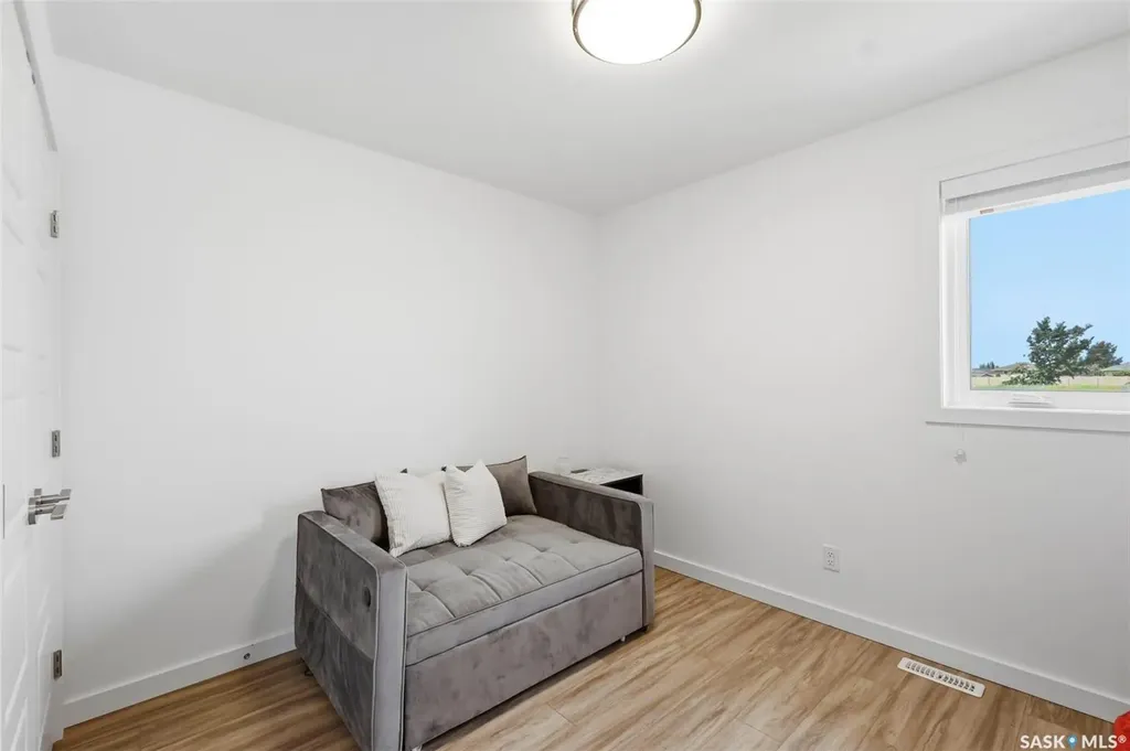 421 Germain Manor Saskatoon SK S7V 0V1