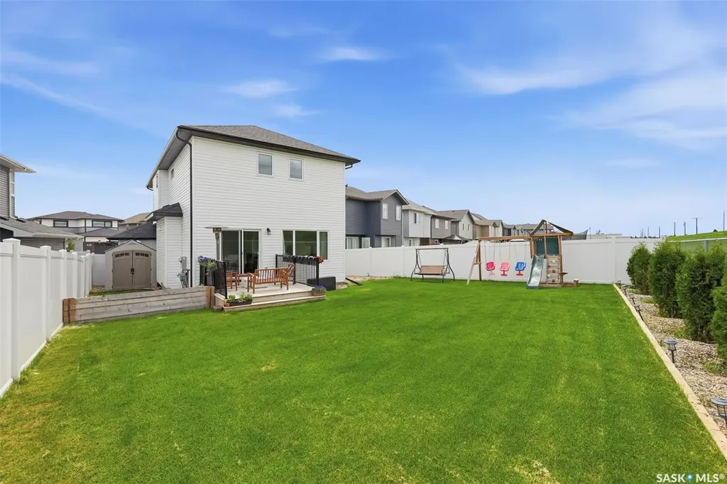 421 Germain Manor Saskatoon SK S7V 0V1