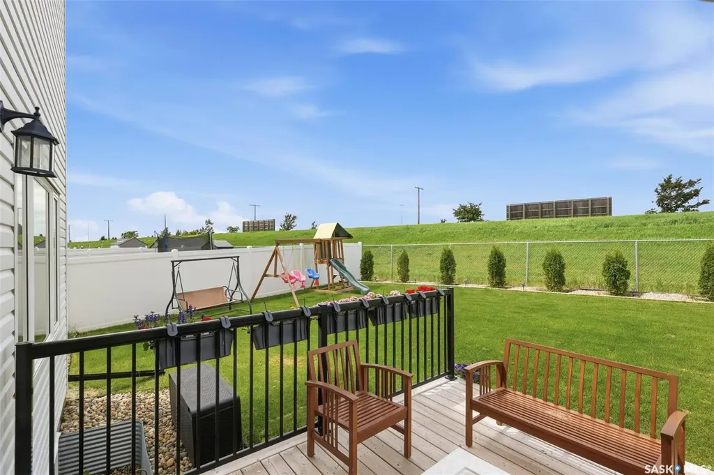 421 Germain Manor Saskatoon SK S7V 0V1