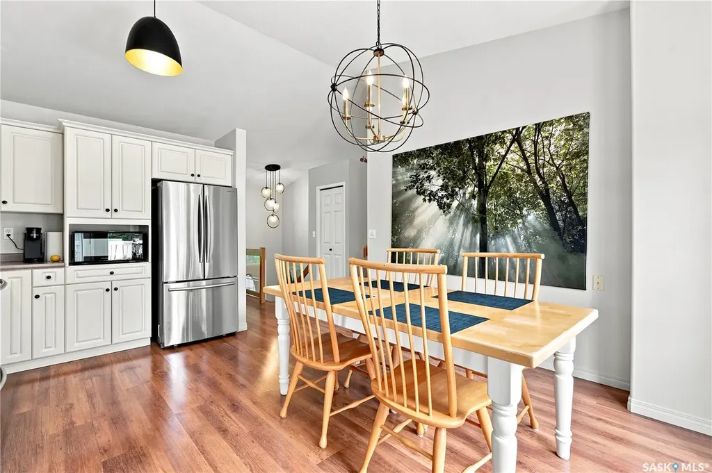 605 Perehudoff Crescent Saskatoon SK S7N 4N7