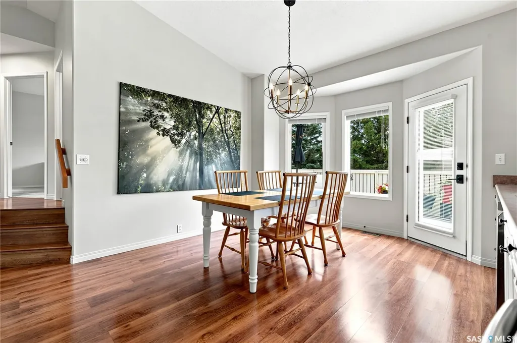 605 Perehudoff Crescent Saskatoon SK S7N 4N7