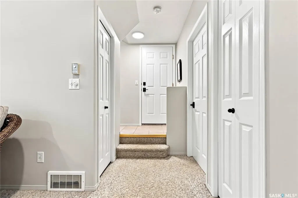 605 Perehudoff Crescent Saskatoon SK S7N 4N7