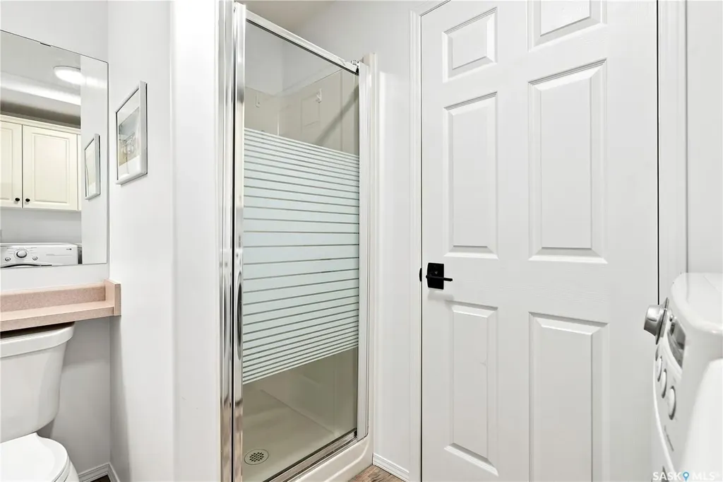 605 Perehudoff Crescent Saskatoon SK S7N 4N7