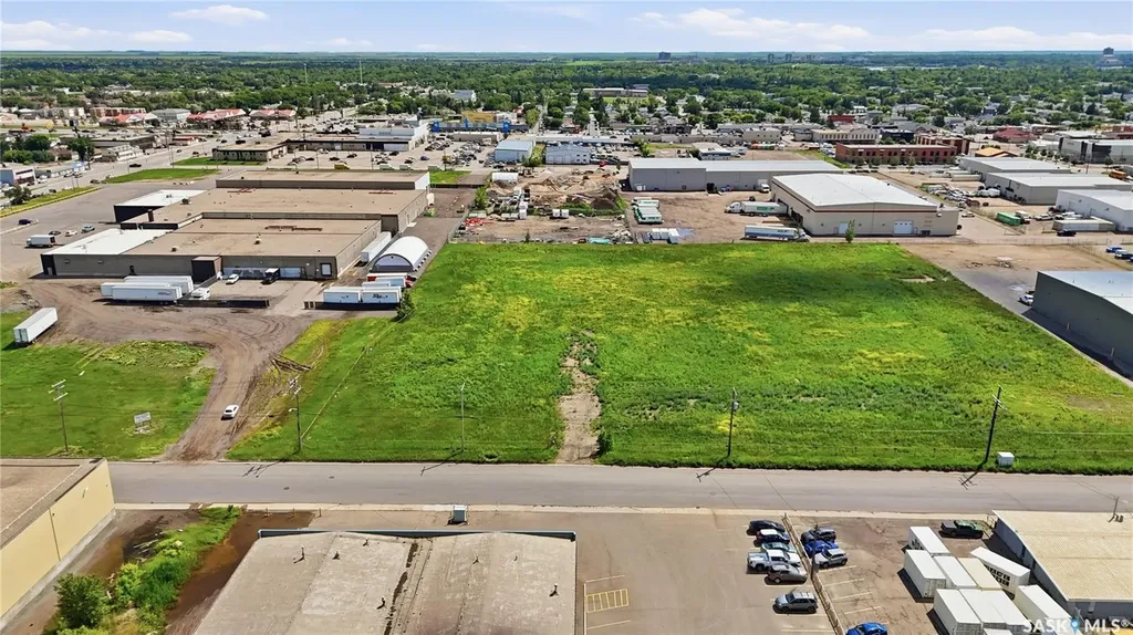 625 10th Avenue E Regina SK S4N 6G7