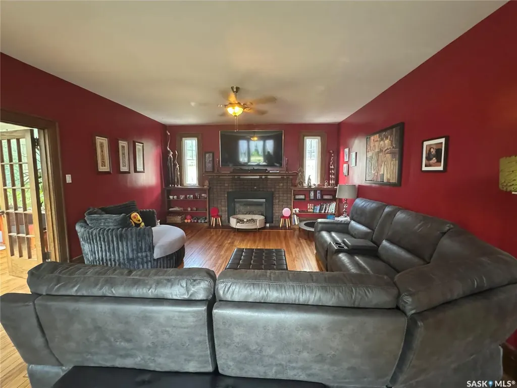 607 Barnett Drive Fort San SK S0G 1S0