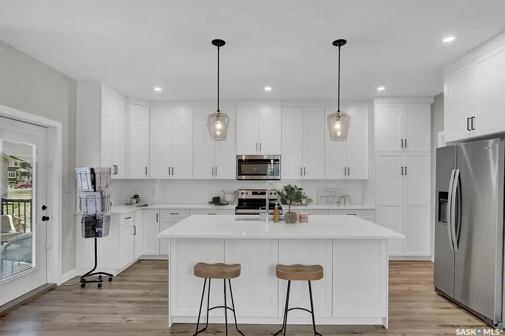 273 Lakeside Boulevard Martensville SK S0K 2T1