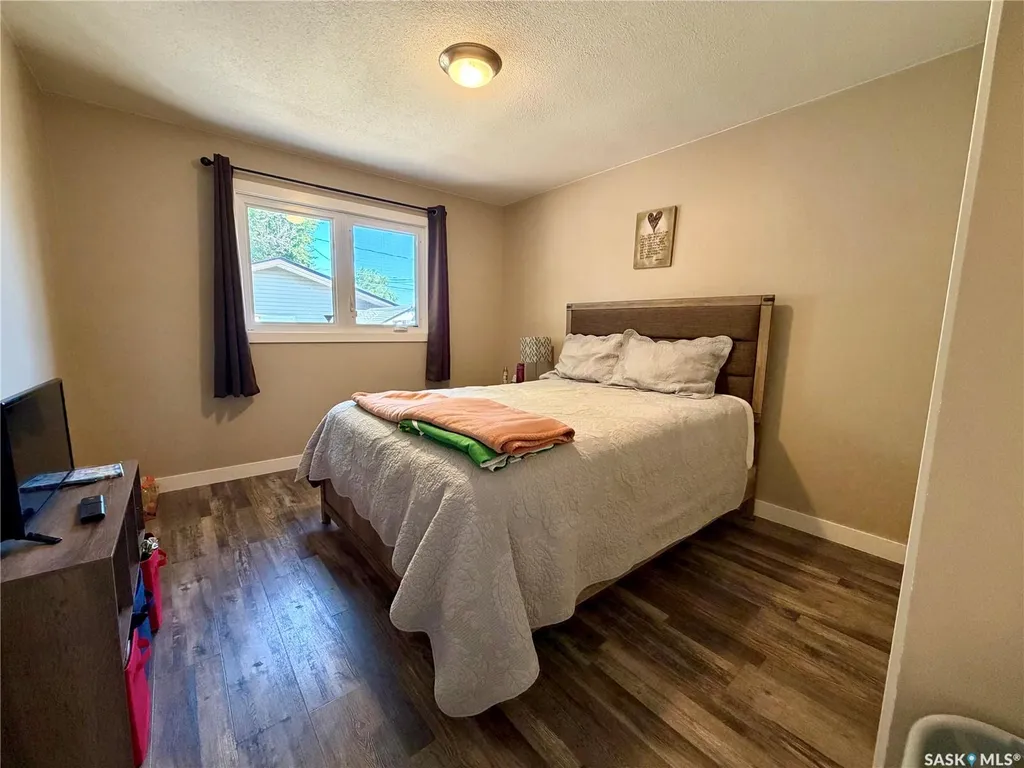 1110 Hastings Street Moose Jaw SK S6H 5R9