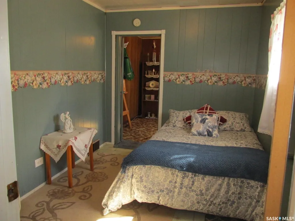 604 Railway Avenue W Nipawin SK S0E 1E0