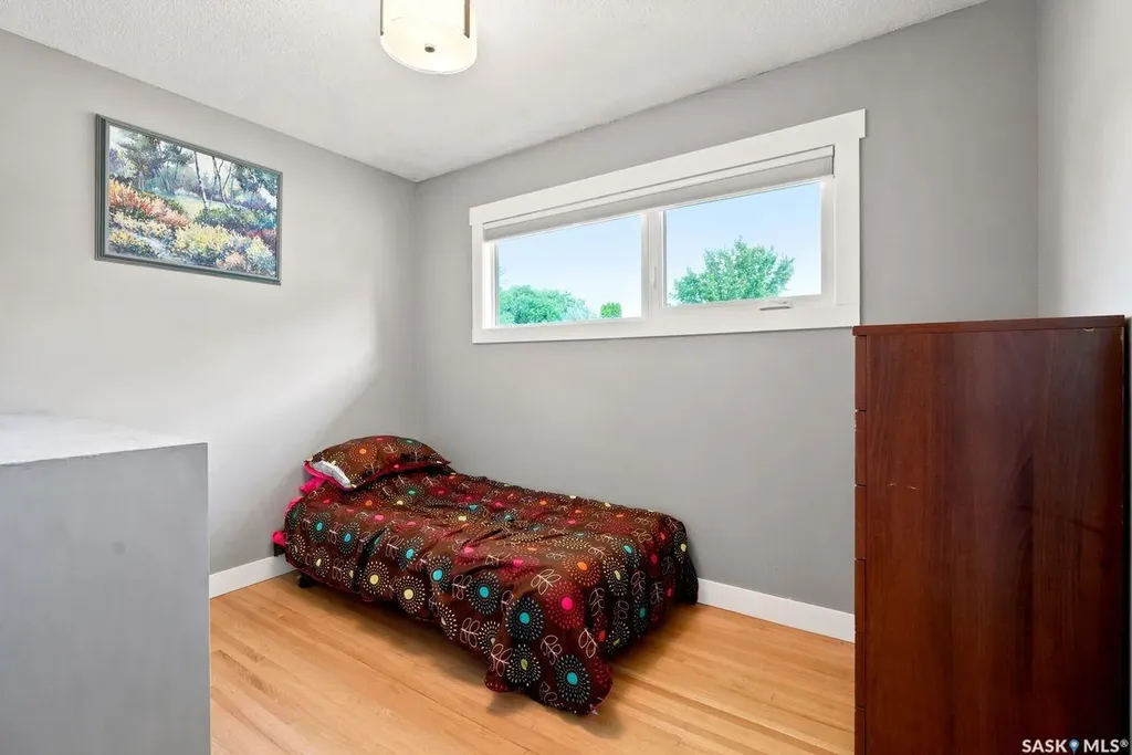 52 Tucker Crescent Saskatoon SK S7H 3H5