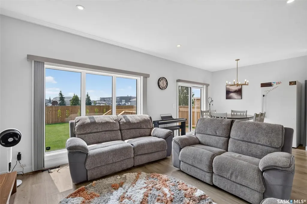 8 Aspen Place Humboldt SK S0K 2A0