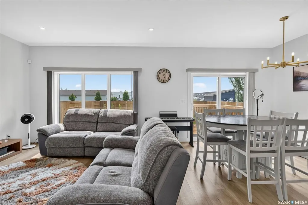 8 Aspen Place Humboldt SK S0K 2A0