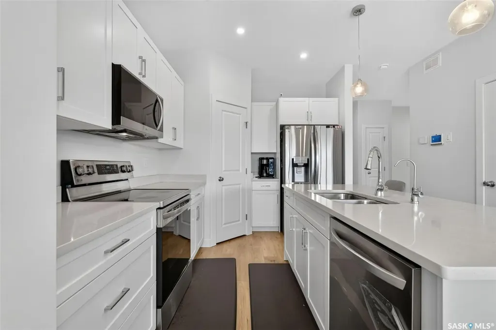 8 Aspen Place Humboldt SK S0K 2A0