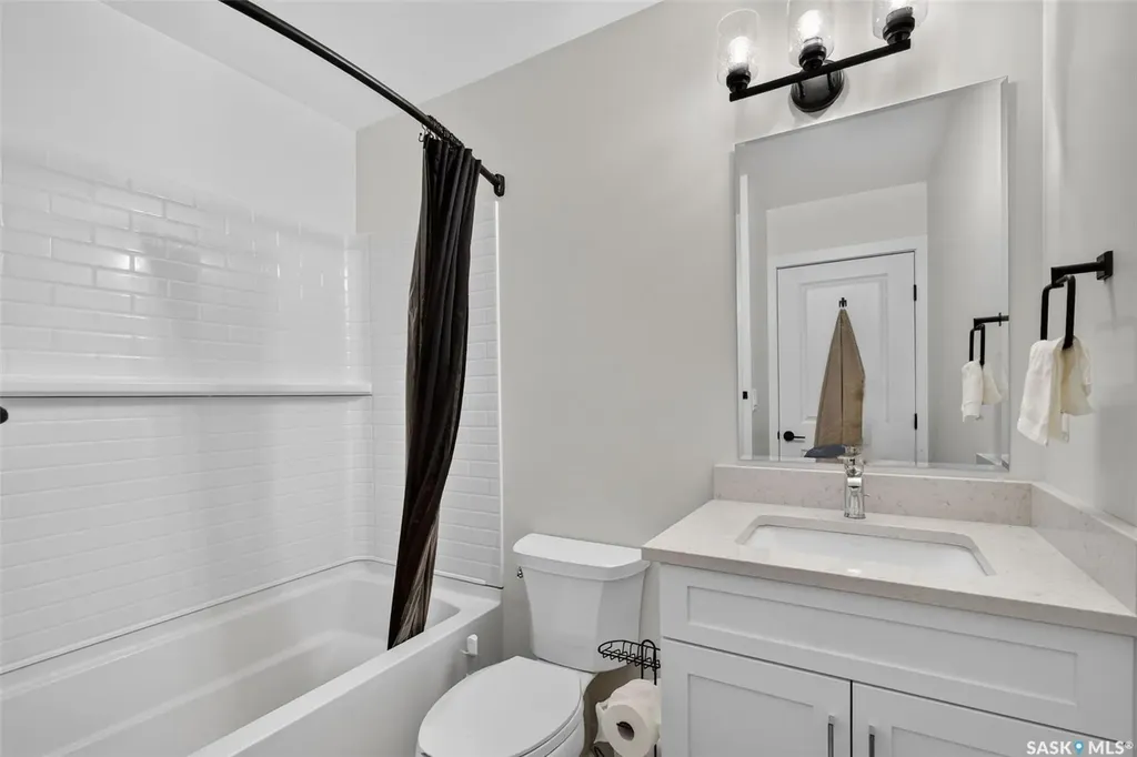 8 Aspen Place Humboldt SK S0K 2A0
