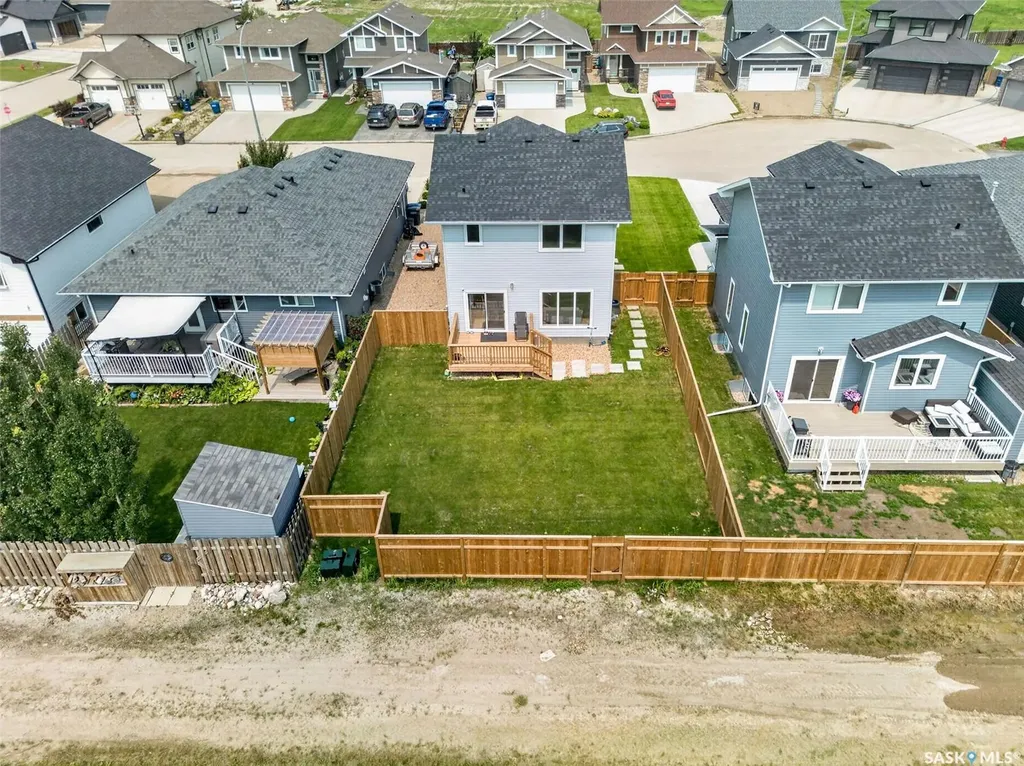 8 Aspen Place Humboldt SK S0K 2A0