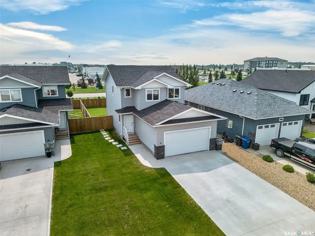 8 Aspen Place Humboldt SK S0K 2A0