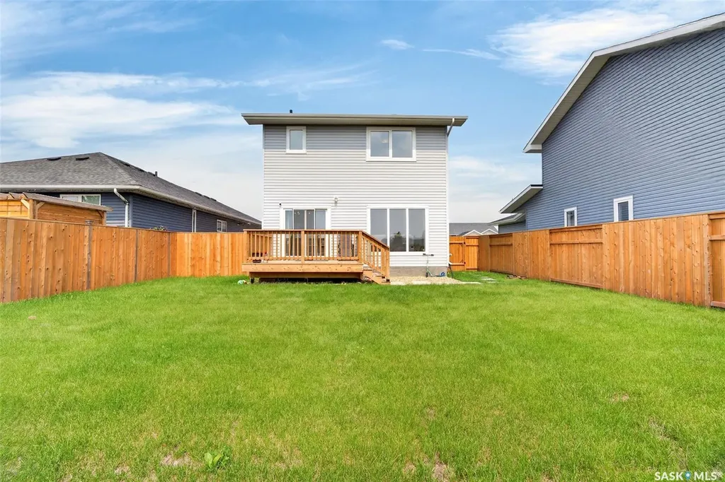 8 Aspen Place Humboldt SK S0K 2A0