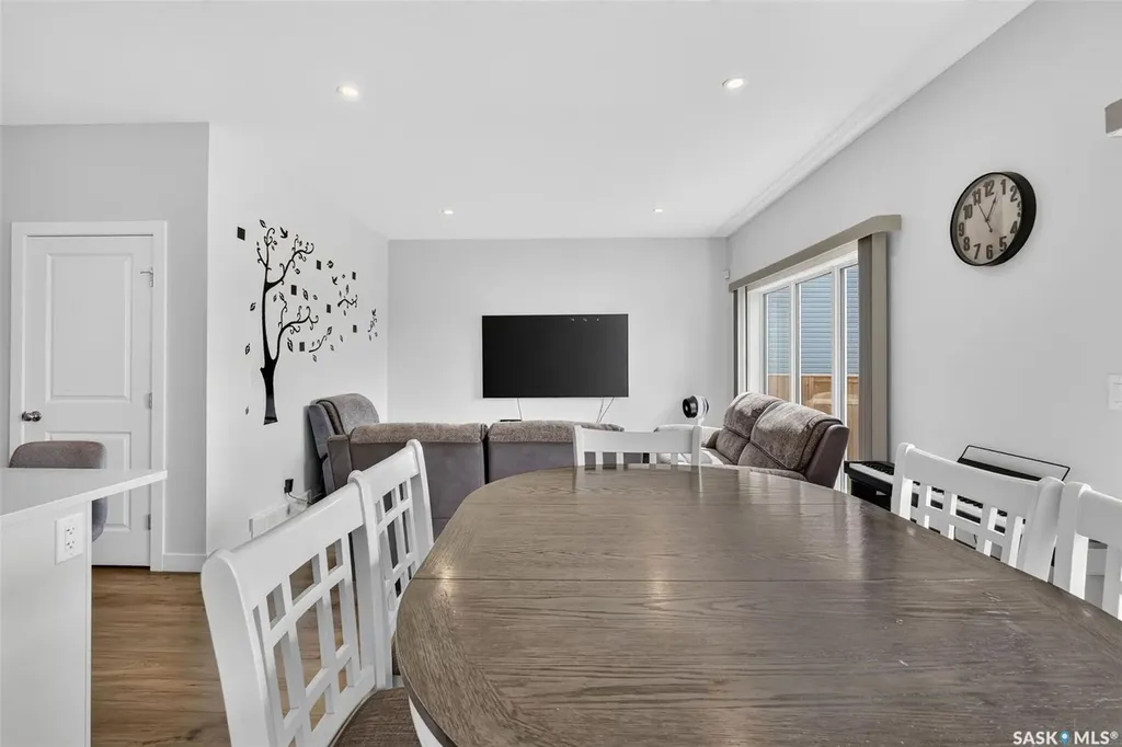 8 Aspen Place Humboldt SK S0K 2A0