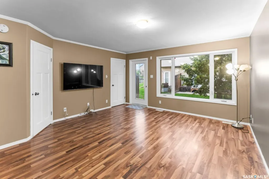 715 Hart Road Saskatoon SK S7M 3Y8